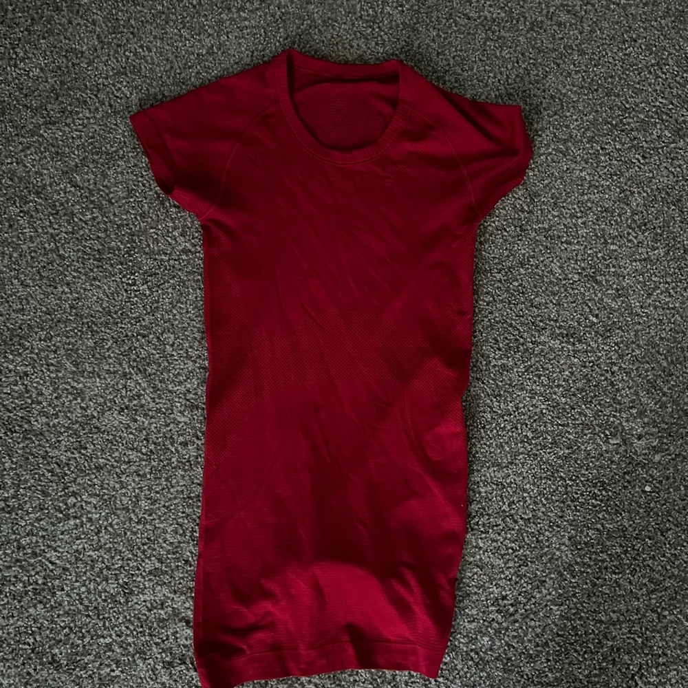 Size 6 red lulu lemon athletic shirt